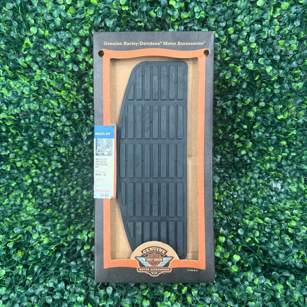 Harley-Davidson Nostalgic Operator Footboard Kit 50187-96 FLHT FLHR FLSTF NEW